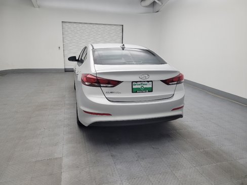 Used 2018 Hyundai Elantra SEL image 6