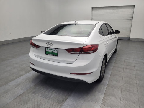 Used 2017 Hyundai Elantra SE image 9
