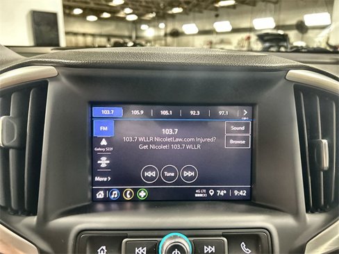 Used 2023 GMC Terrain SLE w/ Driver Convenience Package image 12