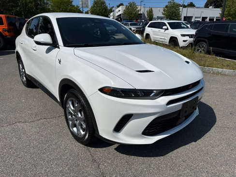 Used 2024 Dodge Hornet R/T image 8