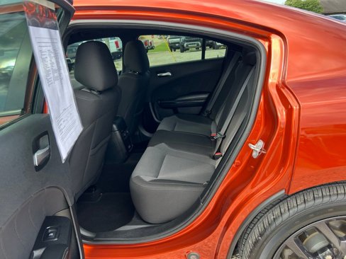 Used 2020 Dodge Charger SXT w/ Blacktop Package image 17