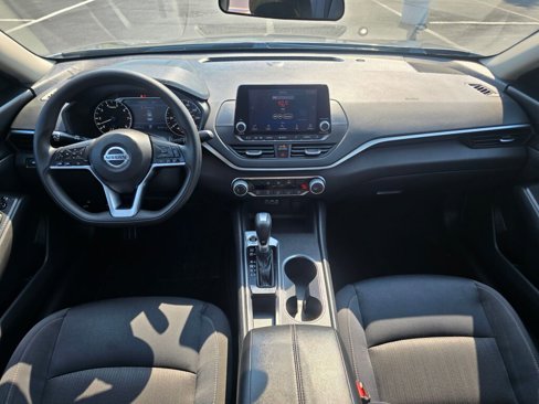 Used 2022 Nissan Altima 2.5 SV image 21