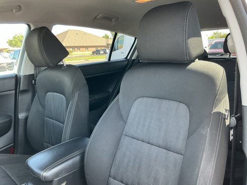 Used 2022 Kia Sportage LX image 59
