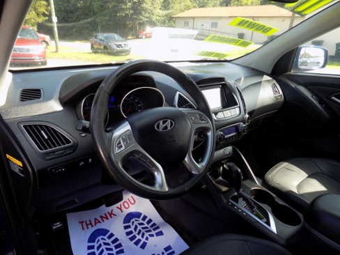 Used 2011 Hyundai Tucson Limited w/ Premium Pkg 3 image 12