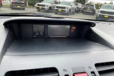 Used 2015 Subaru Forester 2.5i Touring w/ Eyesight & Navigation System image 13