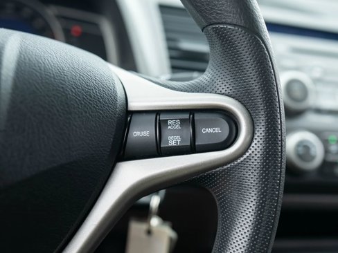 Used 2010 Honda Civic LX image 33