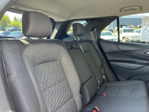 Used 2018 Chevrolet Equinox LT image 27