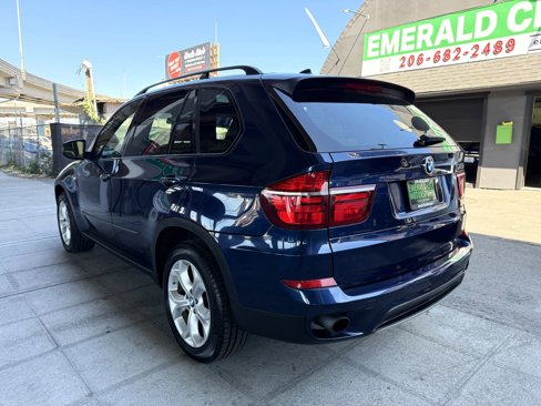 Used 2011 BMW X5 xDrive35i image 7
