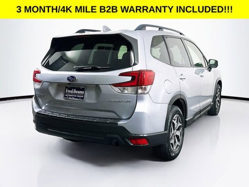 Used 2019 Subaru Forester Premium w/ All-Weather Package image 7
