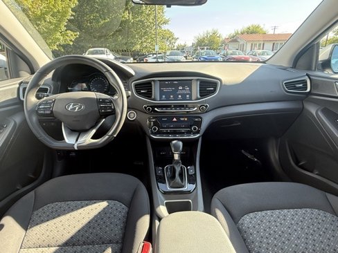 Used 2018 Hyundai Ioniq SEL w/ SEL Tech Package 02 image 21
