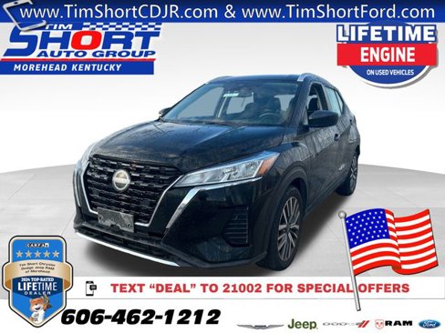 Used 2024 Nissan Kicks SV image 1
