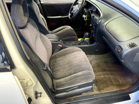 Used 2002 Pontiac Grand Prix SE w/ Widetrack Smart Pkg image 12