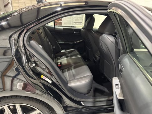 Used 2016 Lexus IS 200t image 67
