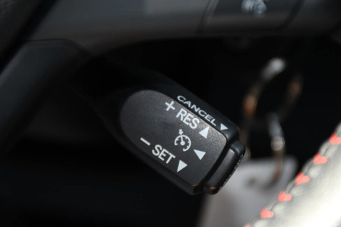 Used 2016 Toyota Camry SE image 29