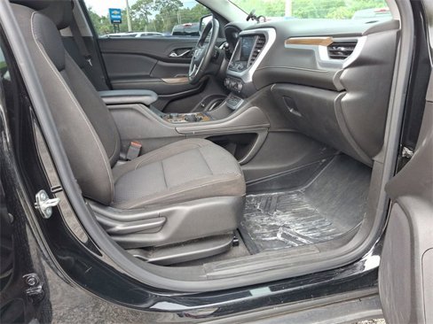 Used 2021 GMC Acadia SLE w/ Driver Convenience Package image 12