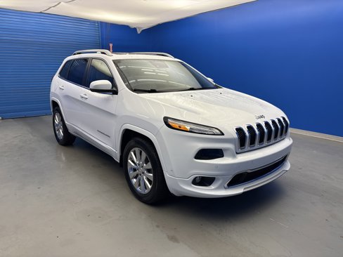 Used 2018 Jeep Cherokee Overland w/ Technology Group image 2