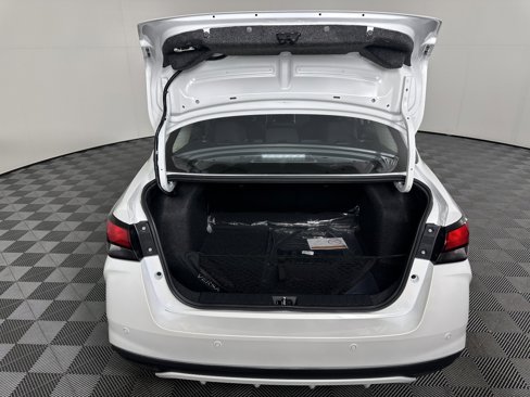 New 2025 Nissan Versa SV w/ Trunk Package image 6