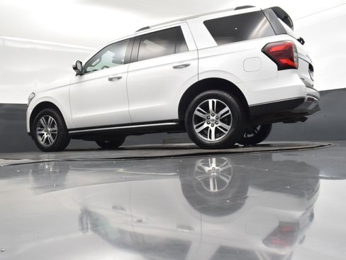 Used 2023 Ford Expedition Limited image 41