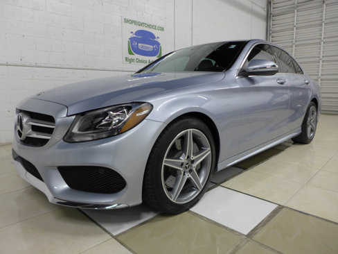 Used 2018 Mercedes-Benz C 300 Sedan image 2
