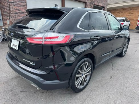 Used 2020 Ford Edge Titanium image 13