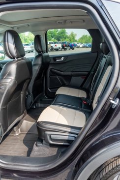 Used 2021 Ford Escape Titanium w/ Titanium Elite Package image 11