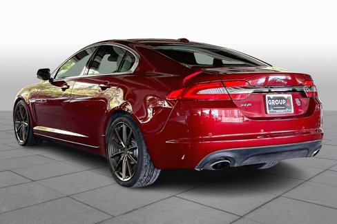 Used 2012 Jaguar XF image 11
