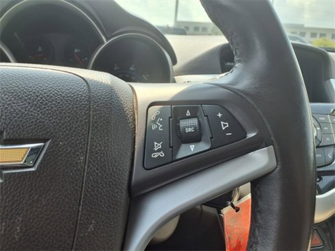 Used 2016 Chevrolet Cruze LT image 20