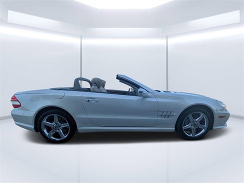 Used 2009 Mercedes-Benz SL 550 image 2