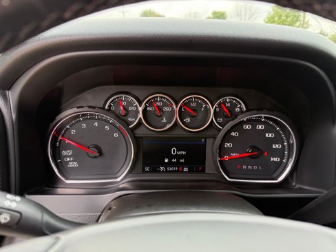 Used 2019 Chevrolet Silverado 1500 LT w/ All-Star Edition image 15