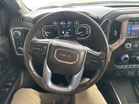 Used 2020 GMC Sierra 1500 SLT image 9