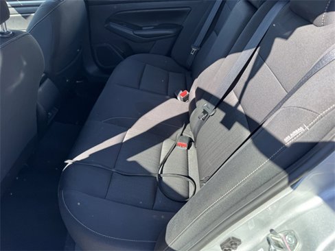 Used 2022 Nissan Altima 2.5 SV image 8