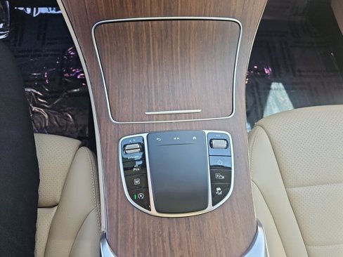 Certified 2022 Mercedes-Benz GLC 300 4MATIC image 17