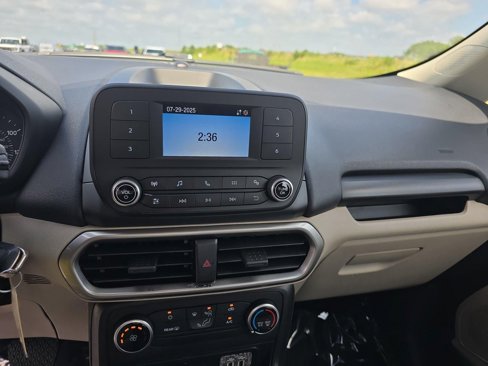 Used 2021 Ford EcoSport S image 14