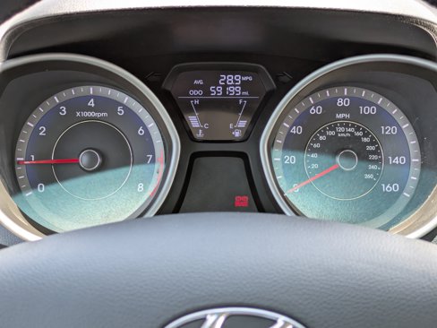 Used 2013 Hyundai Elantra SE image 21