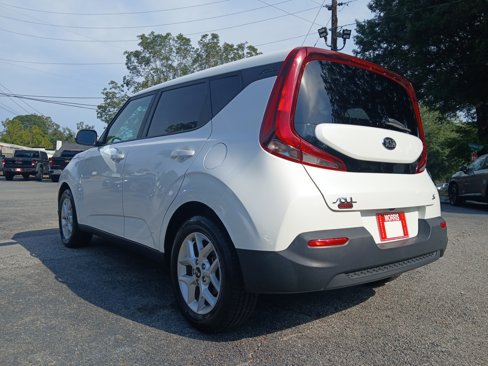 Used 2021 Kia Soul S image 8