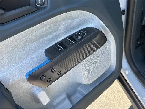 New 2025 Ford Maverick XLT image 39