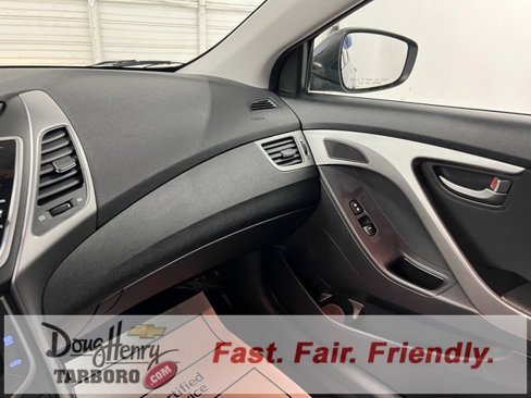 Used 2016 Hyundai Elantra Value Edition image 41