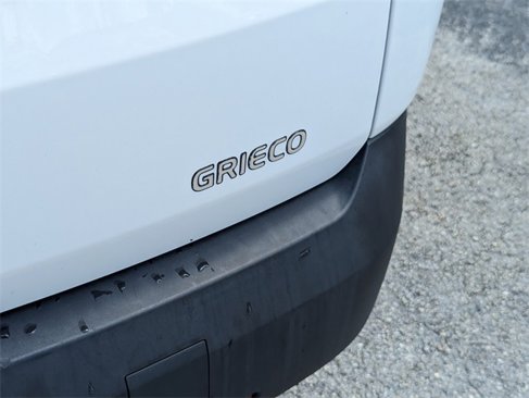 Used 2020 Chevrolet Traverse LS image 13
