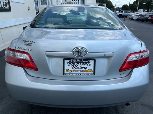 Used 2009 Toyota Camry LE image 6