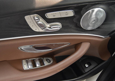 Used 2017 Mercedes-Benz E 300 4MATIC w/ Premium 1 Package image 22