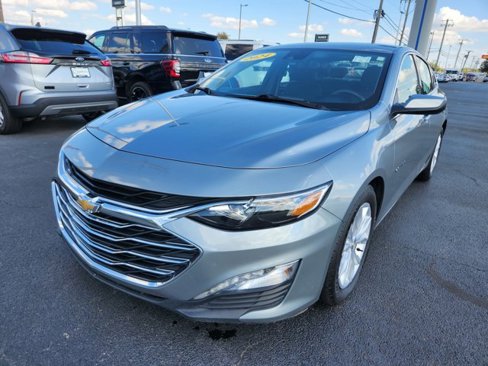 Used 2024 Chevrolet Malibu LT image 4