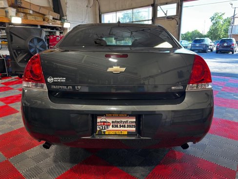 Used 2016 Chevrolet Impala LT image 6