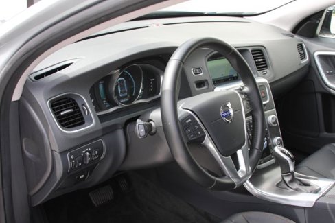 Used 2015 Volvo V60 T5 Cross Country image 33