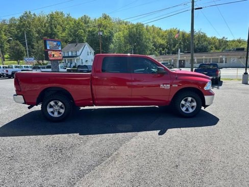 Used 2019 RAM 1500 Classic SLT image 9