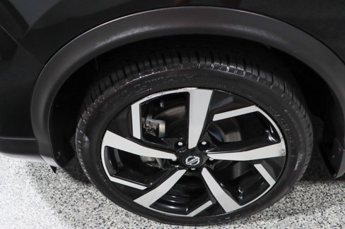 Used 2020 Nissan Rogue Sport SL image 11