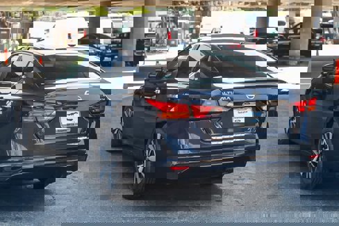 Used 2022 Nissan Altima 2.5 SV image 8