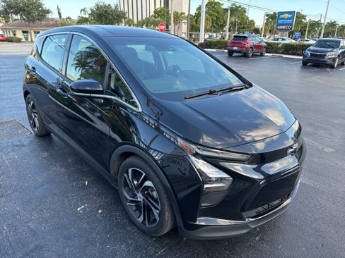 Used 2022 Chevrolet Bolt LT w/ Infotainment Package image 1