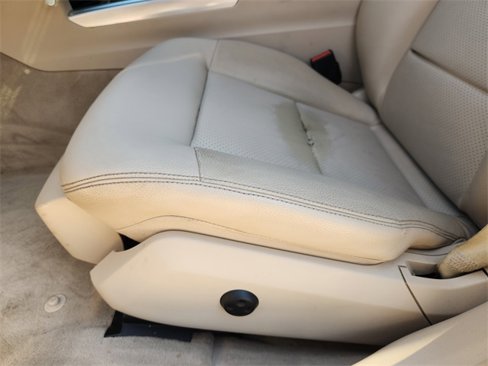 Used 2014 Mercedes-Benz E 350 4MATIC Sedan image 30