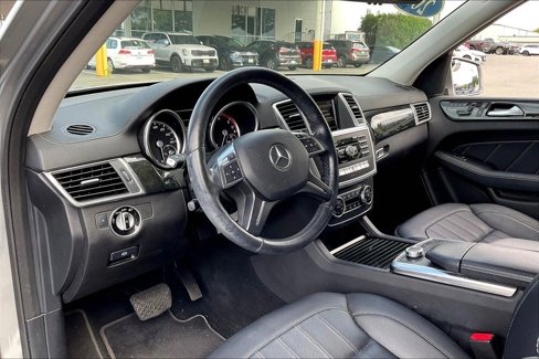 Used 2016 Mercedes-Benz GL 320 BlueTEC 4MATIC image 13