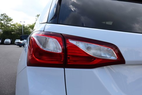 Used 2018 Chevrolet Equinox LT image 27